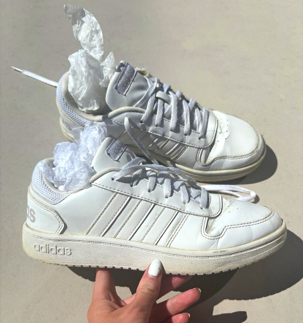 adidas Hoops 2.0 White Sneakers Synthetic Leather Women’s Size 7.5
